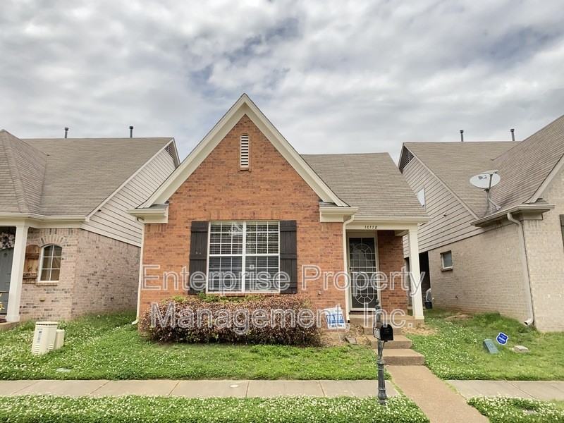 10178 Sterling Ridge Dr - Photo 3 of 11