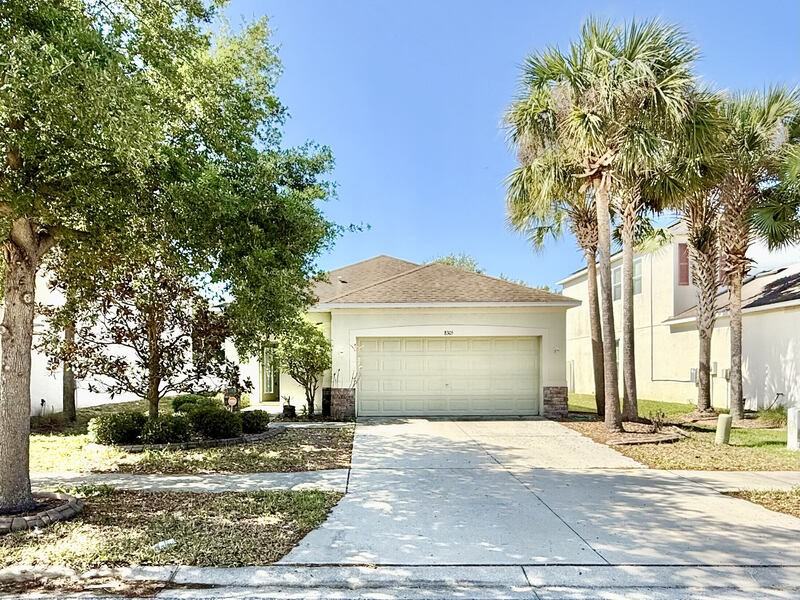 8305 Deerland Bluff Ln - Photo 2 of 50