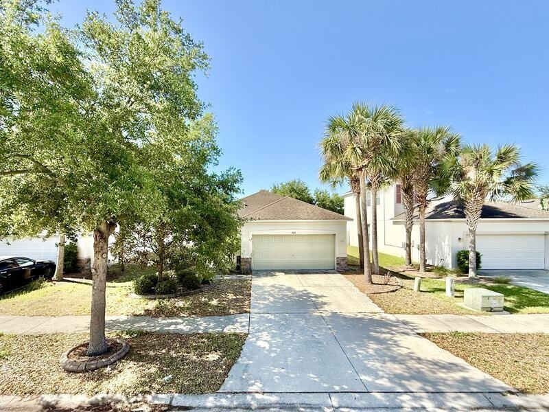 8305 Deerland Bluff Ln - Photo 3 of 50