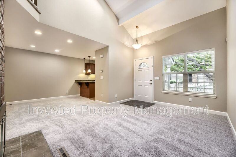 2880 W Long Cir #C - Photo 3 of 21