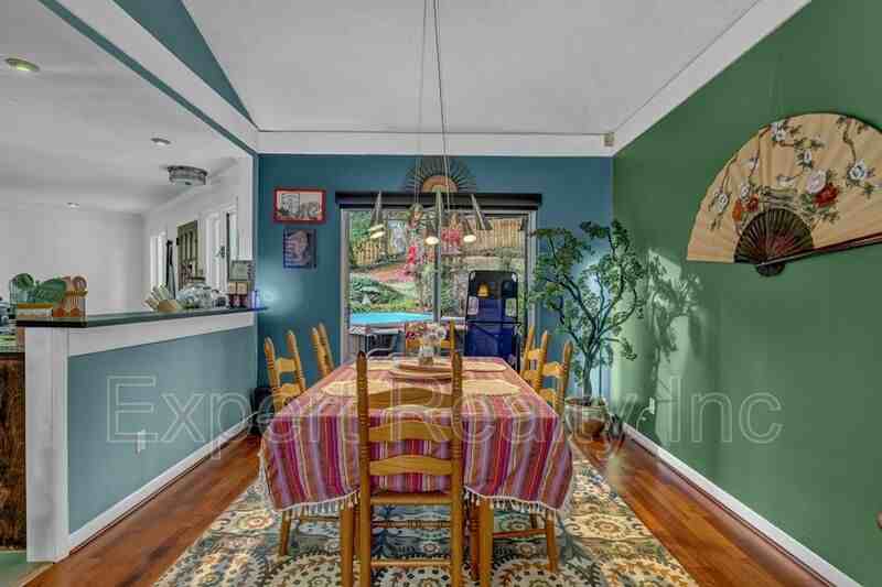 373 Laredo Dr - Photo 4 of 37