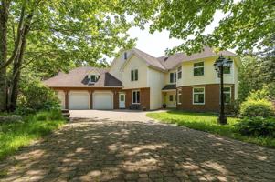 featured image of 21 Long Lake Drive