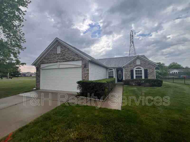 4448 Victory Cir - Photo 3 of 26