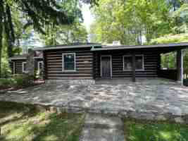 featured image of 133 Springside Rd