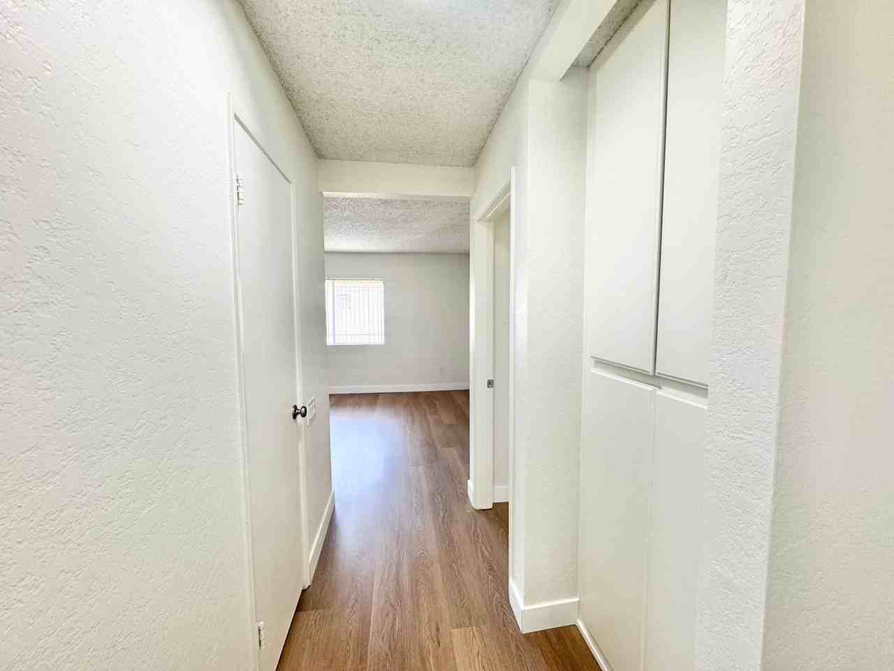 Buena Vista Apartments - Photo 5 of 14