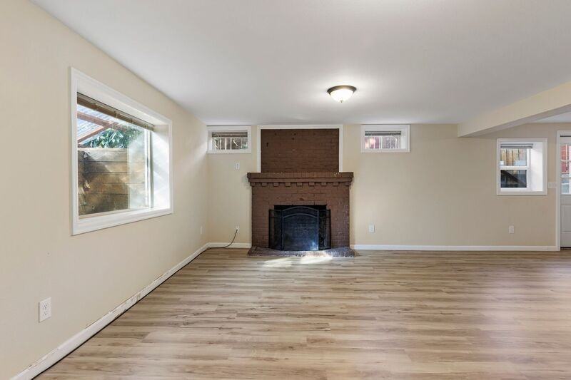 4430 Ne 78th Ave #B - Photo 6 of 21