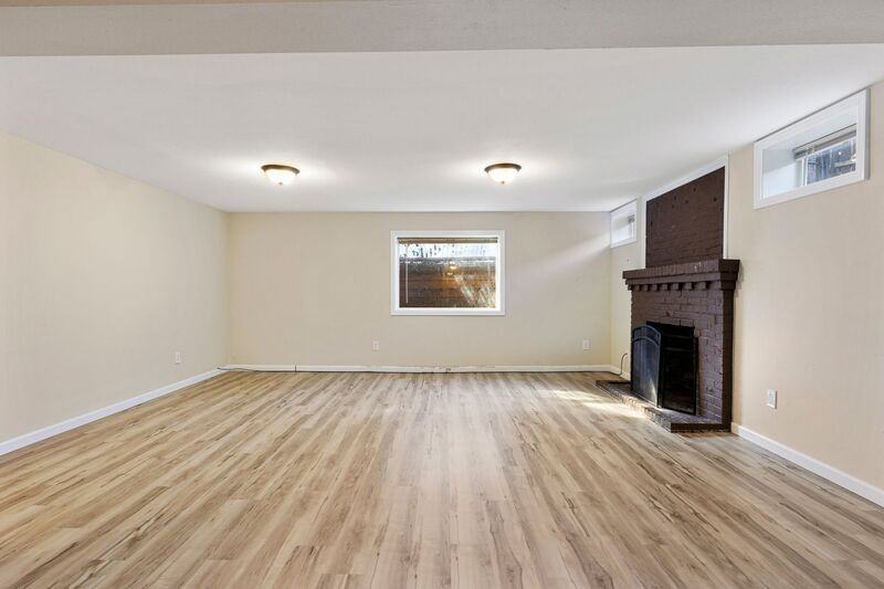 4430 Ne 78th Ave #B - Photo 7 of 21