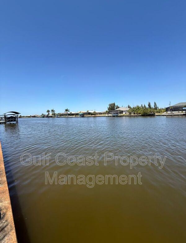 9354 Newnan Cir - Photo 7 of 30