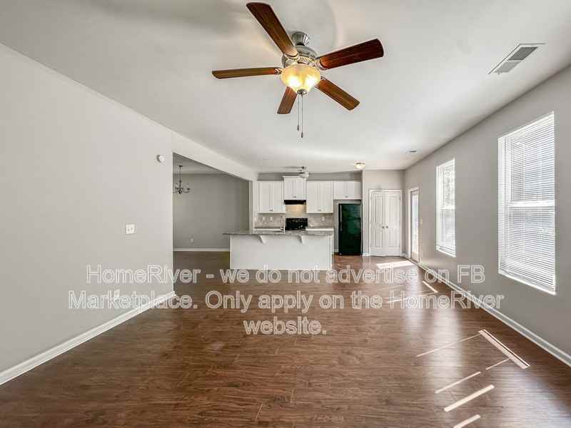 134 Daisy Cir - Photo 4 of 21