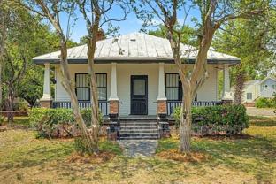 101 Forrest Ave - Photo 1 of 1