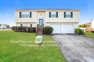 301 Sandpine Cir - Photo 1 of 1
