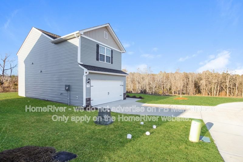 17 Graceful Doe Ct - Photo 2 of 8