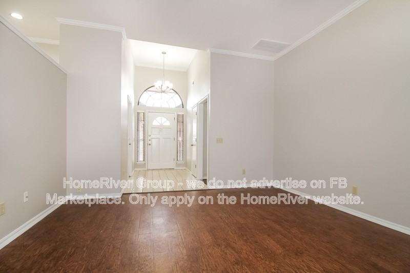 701 Sw 153rd St - Photo 2 of 18