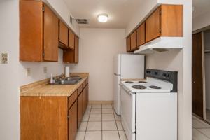 featured image of 413 W 14th St