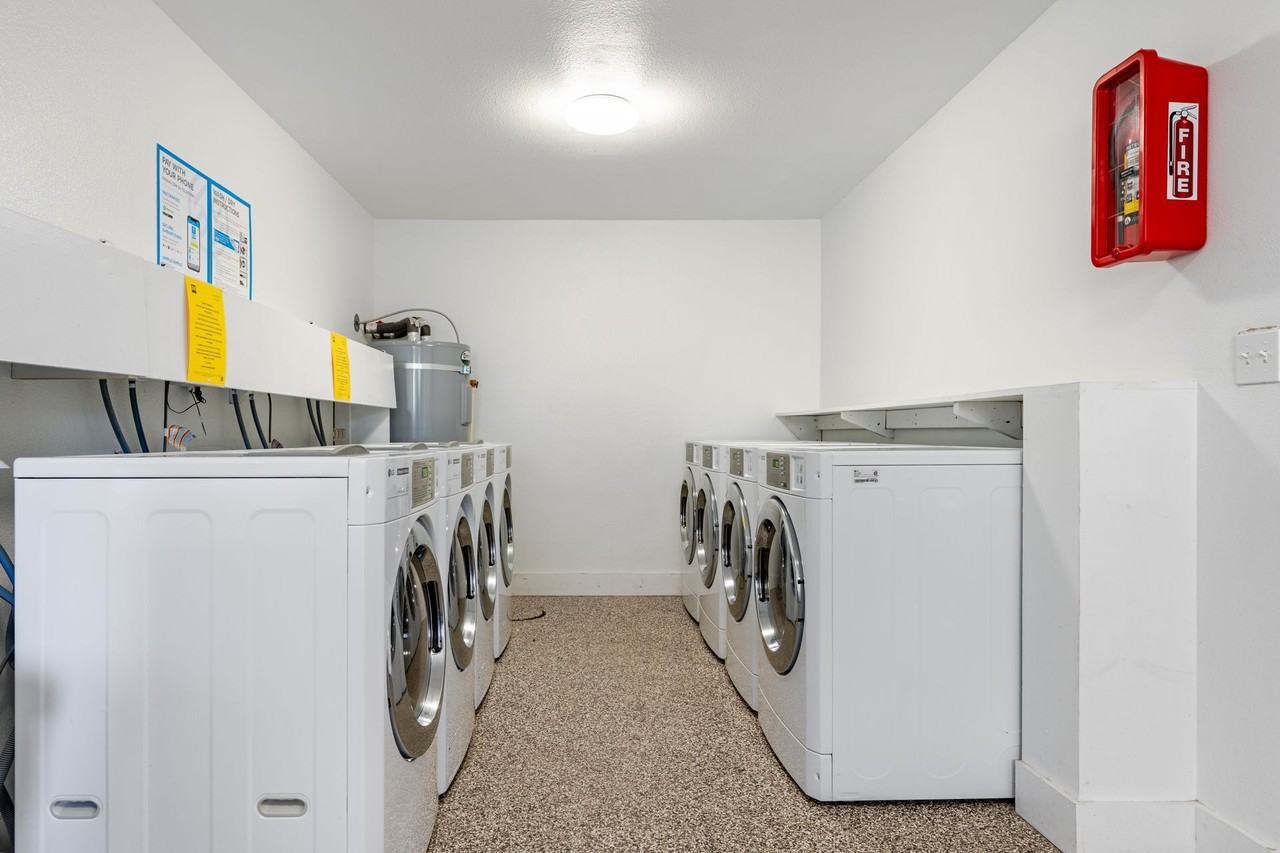 Spanish Hills Apartments - Photo 3 of 24
