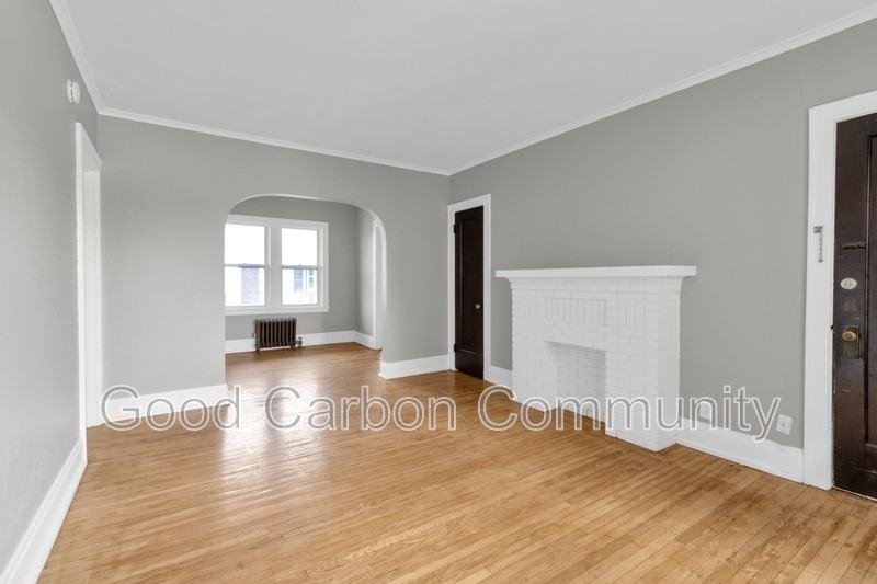 2096 Delaware Ave #7 - Photo 2 of 18