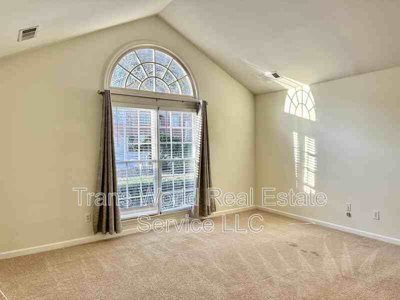 8595 River Walk Lndg - Photo 4 of 27