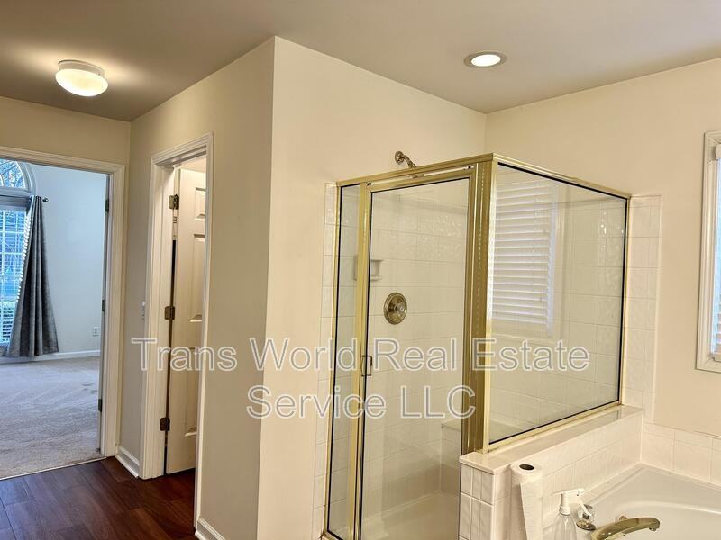 8595 River Walk Lndg - Photo 7 of 27