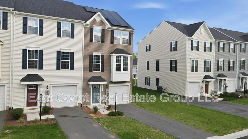 105 Dripping Spring Dr - Photo 4 of 37
