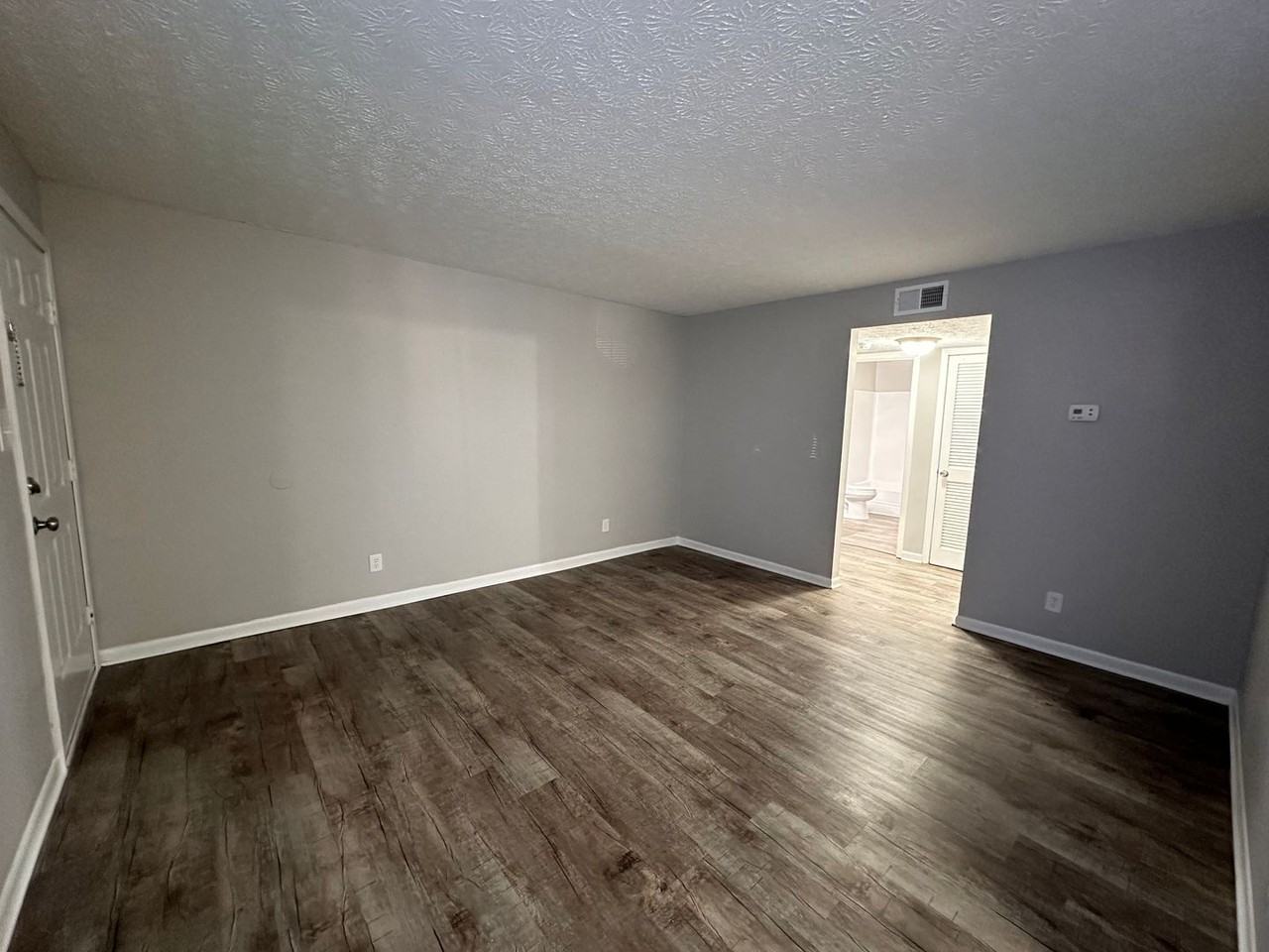 Hickory Hill Apartment Homes - Photo 5 of 30