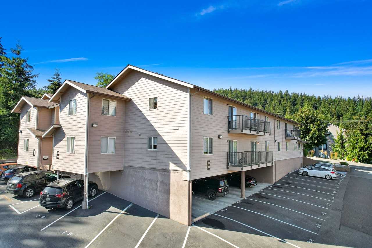 3100 Ferry Ave, Bellingham - Photo 4 of 43