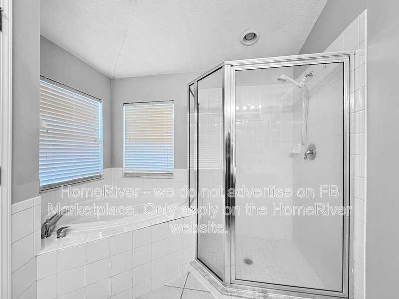 1762 Holton Rd - Photo 6 of 21