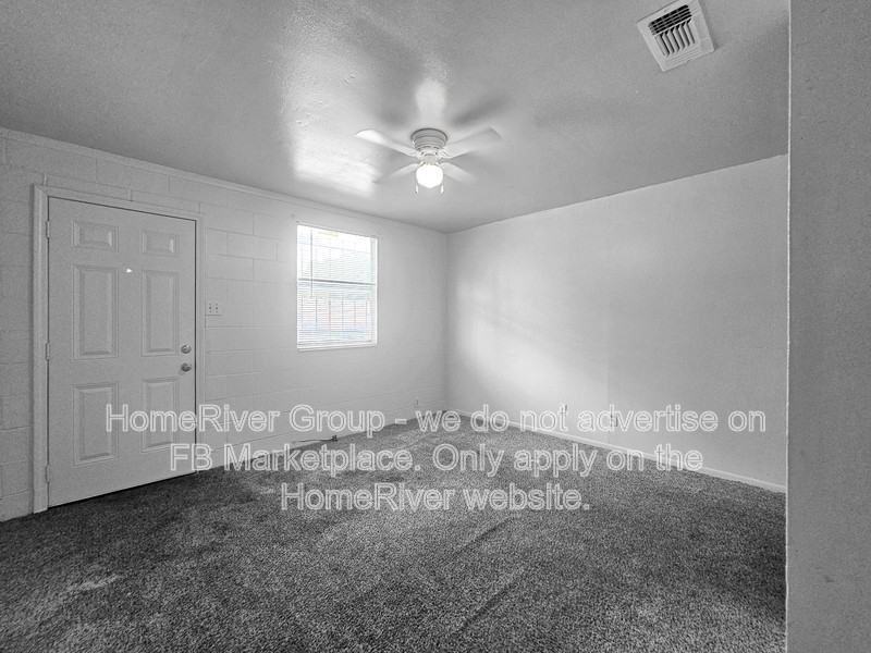 380 Sterling St #1 - Photo 5 of 18