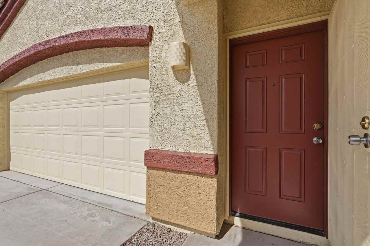 6658 S Stone Fly Dr - Photo 3 of 30