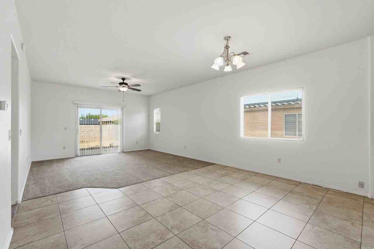 6658 S Stone Fly Dr - Photo 5 of 30