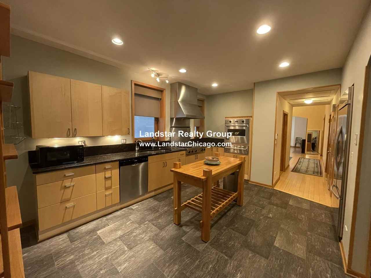 5139 N Western Ave #1 - Photo 7 of 33
