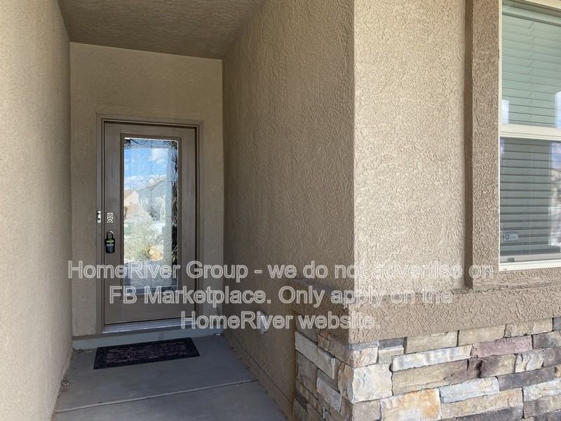 3221 Berkshire Rd Ne - Photo 3 of 28