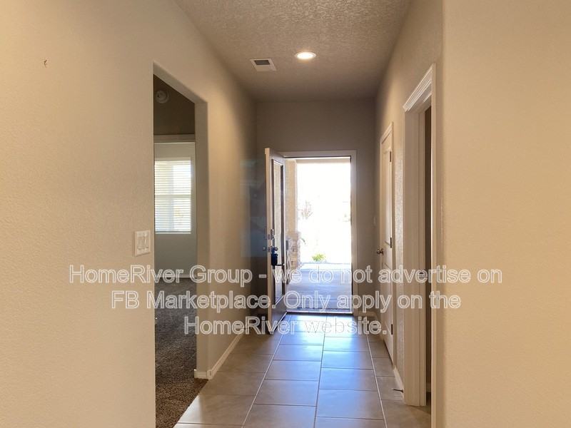 3221 Berkshire Rd Ne - Photo 4 of 28