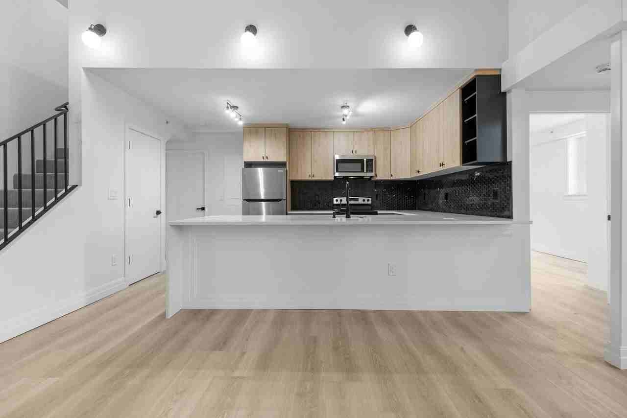 41 North Main Street - Photo 7 of 31