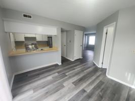 featured image of 1800 1800 -1810 Worthington Run Dr.