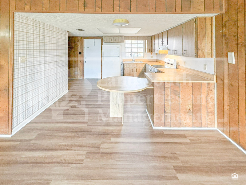 715 W Daughtery Rd - Photo 4 of 12