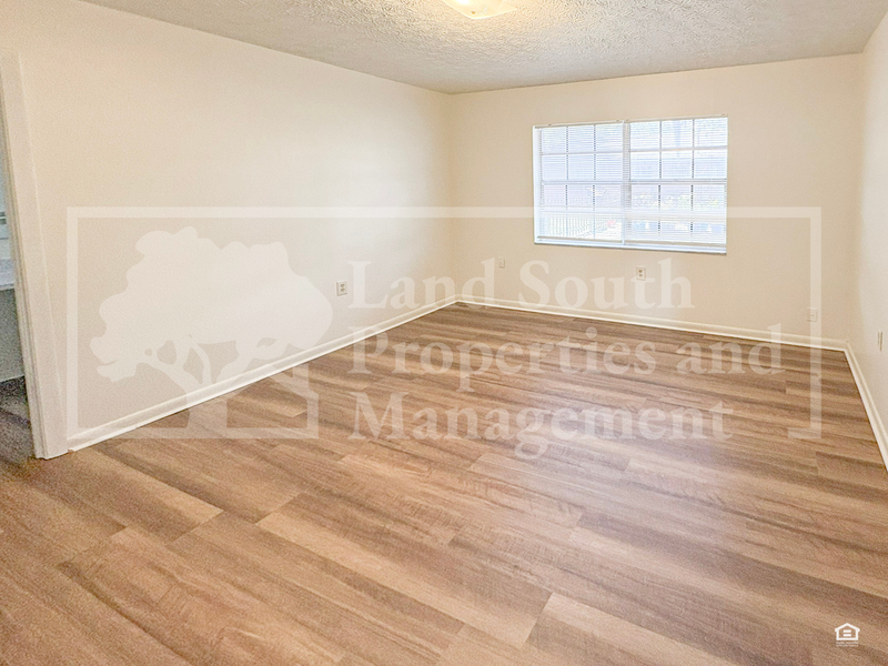 715 W Daughtery Rd - Photo 7 of 12