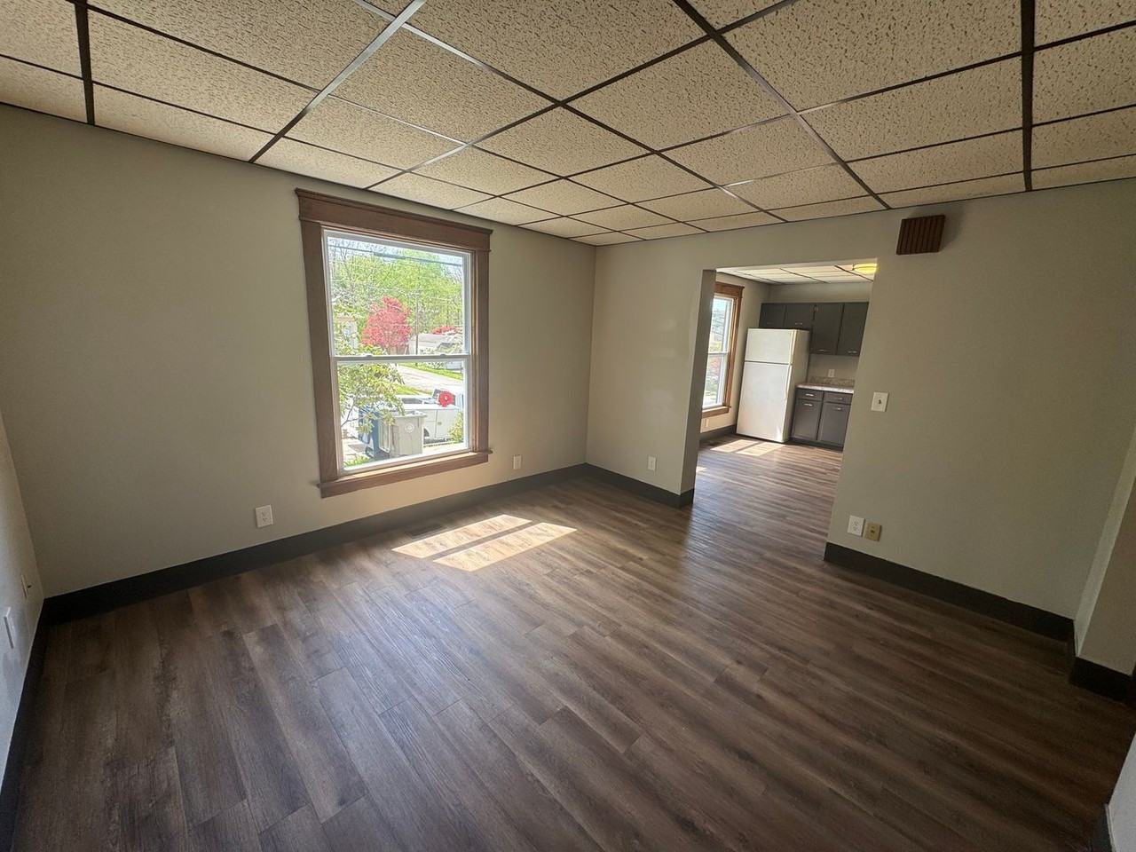 549 Pine Street - Photo 6 of 16
