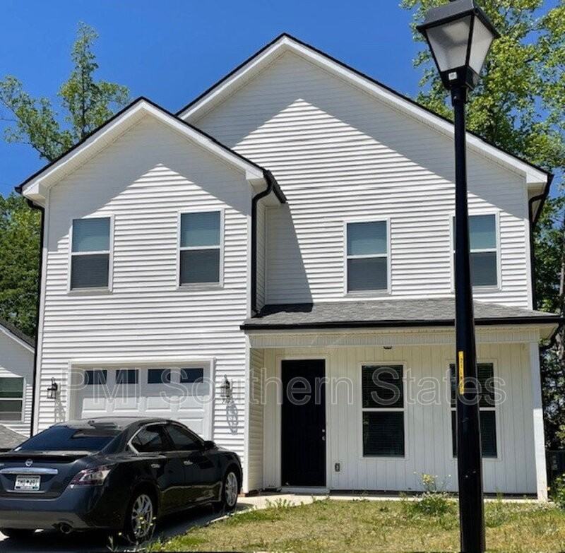 111 Solis Ct - Photo 2 of 3