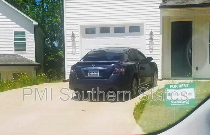 111 Solis Ct - Photo 3 of 3