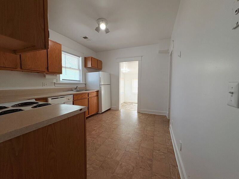 523 W Maple Ave #2A - Photo 5 of 20