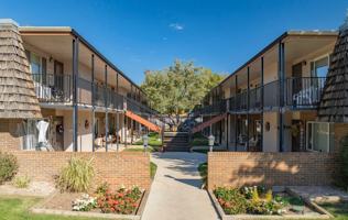 featured image of 339 E 10th St