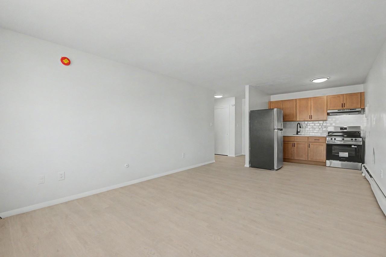 Magnolia Place Apartments - Photo 4 of 50