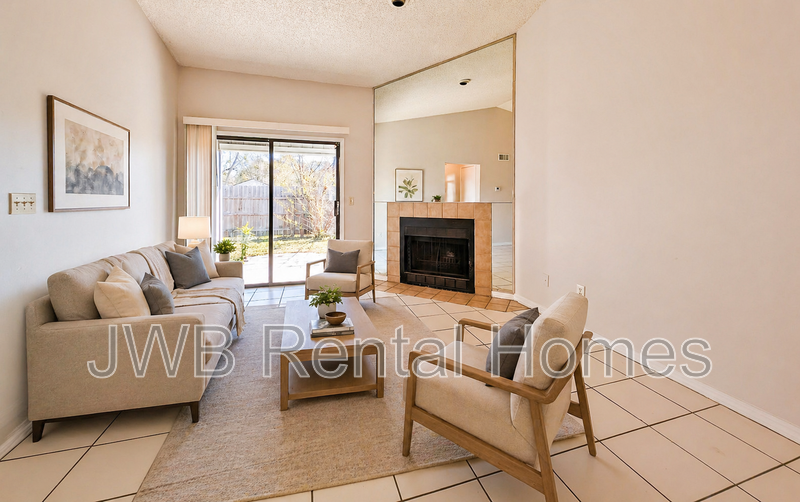 7607 Indian Lakes Dr - Photo 6 of 11