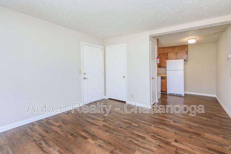 108 S Ridge Dr #FL2 - Photo 3 of 10