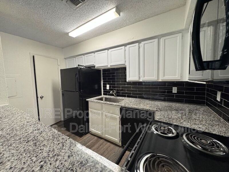 4002 W Pioneer Dr #119 - Photo 4 of 23