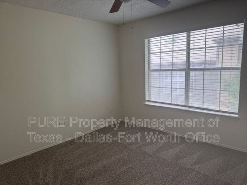 4002 W Pioneer Dr #119 - Photo 6 of 23