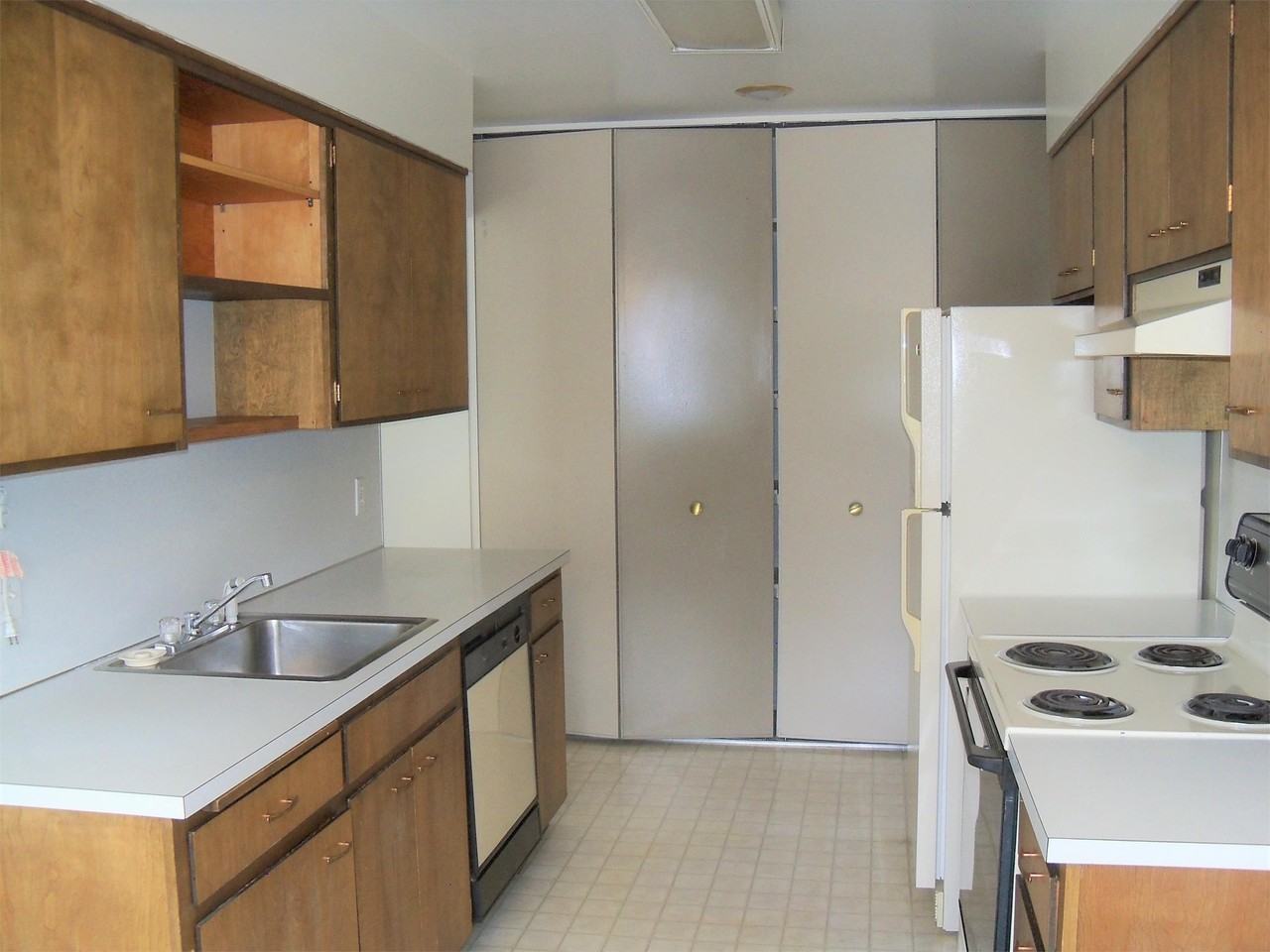 432 Lordwith - Photo 4 of 9