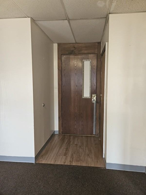 Petrikin Hall - B - Photo 2 of 16