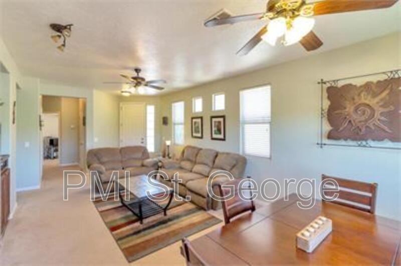 3241 E Fourteen Fairway Dr - Photo 3 of 20