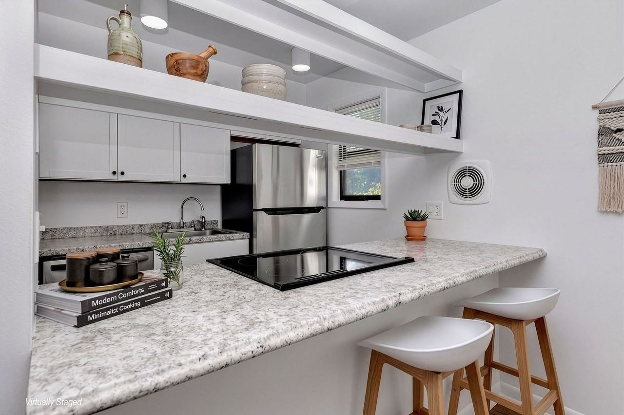 1403 E Mcmillan St - Photo 6 of 14